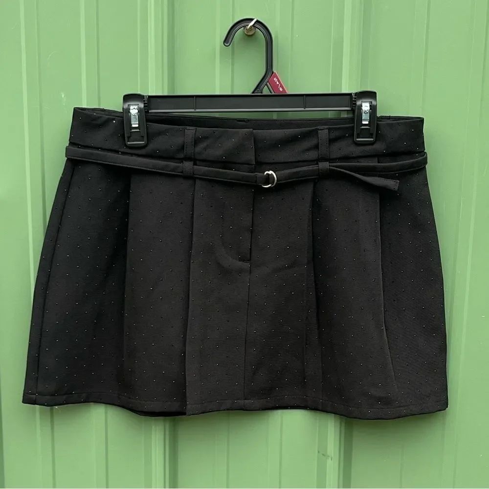 Women’s Embellished Pleated Mini Skirt Black Size S